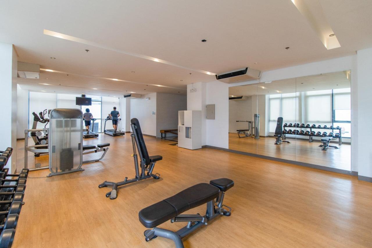 Omp 15C-T2, Seaview, Pool & Beach Access, Near Airport, Fast Wi-Fi, Netflix Punta Engano  Exterior photo