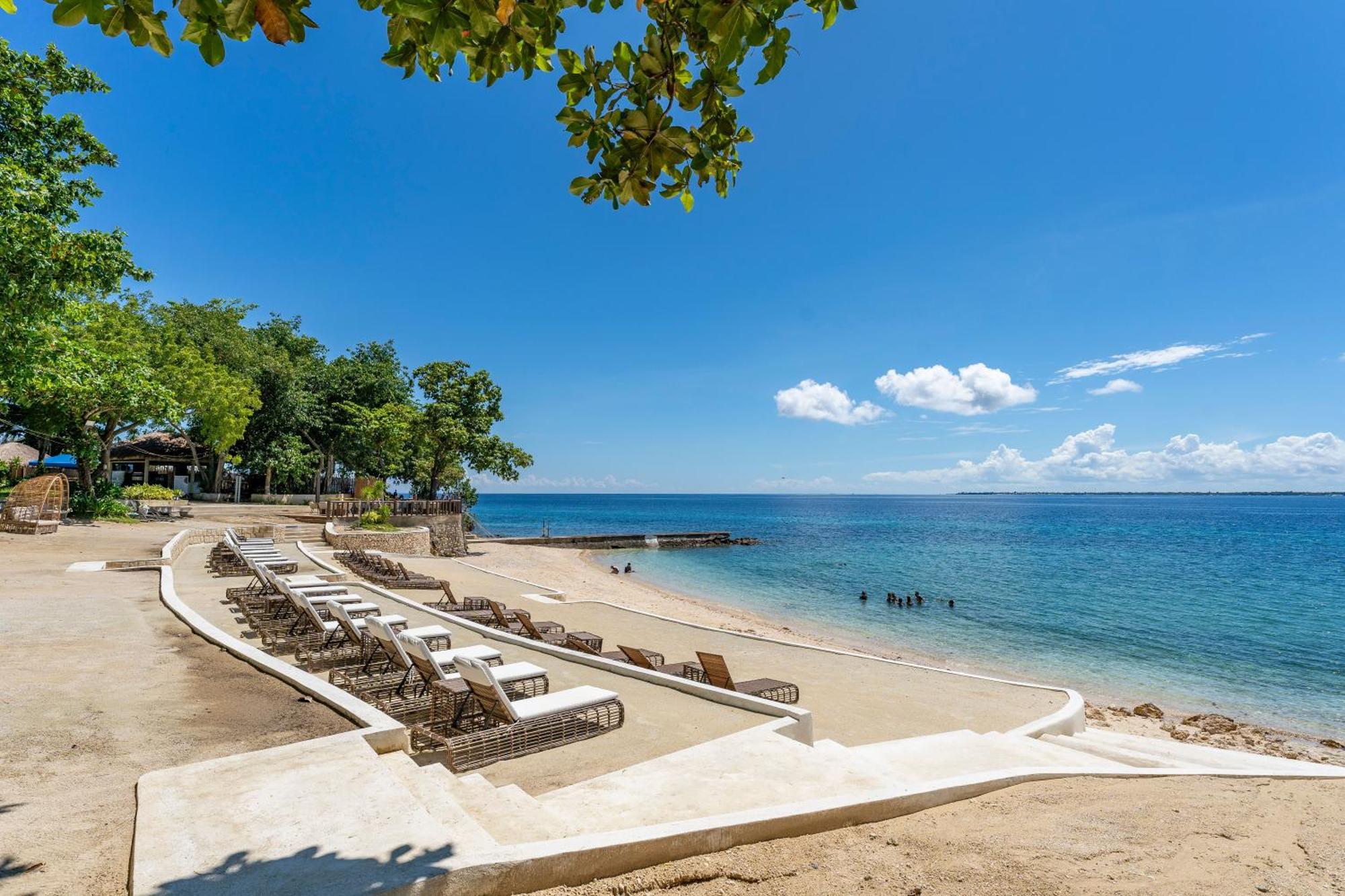 Omp 15C-T2, Seaview, Pool & Beach Access, Near Airport, Fast Wi-Fi, Netflix Punta Engano  Exterior photo